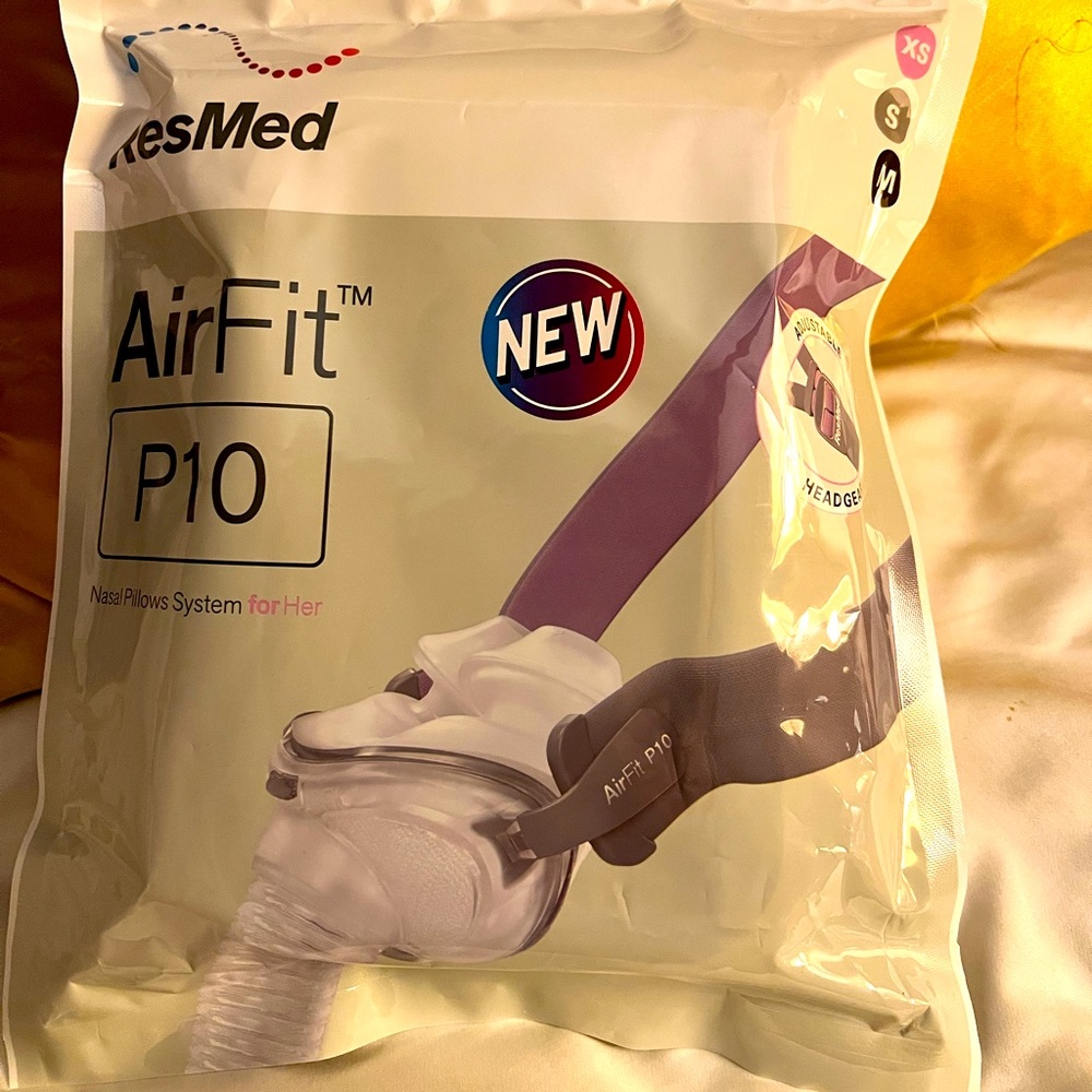2 New Air Fit P10 Nasal Pillow System for Her 62910 Complete Package (RESERVED)